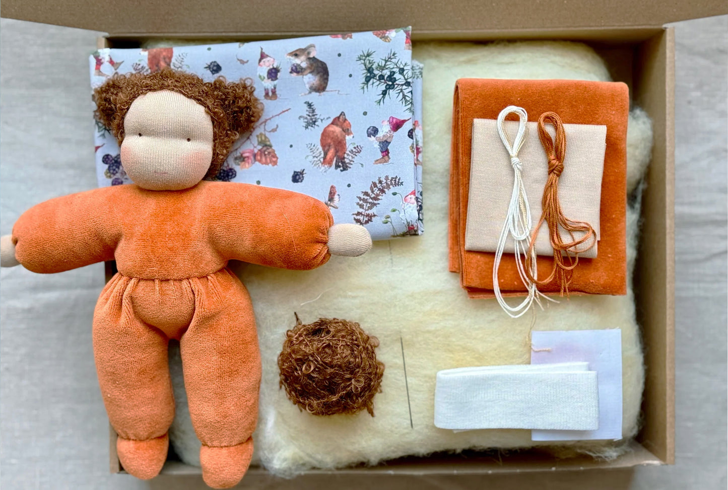 DIY kit MAXI Cuddly Doll with Brown Hair - INCLUDING THE BOOK!